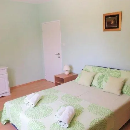 Arkulin - Four Bedroom With Terrace And Swimming Pool